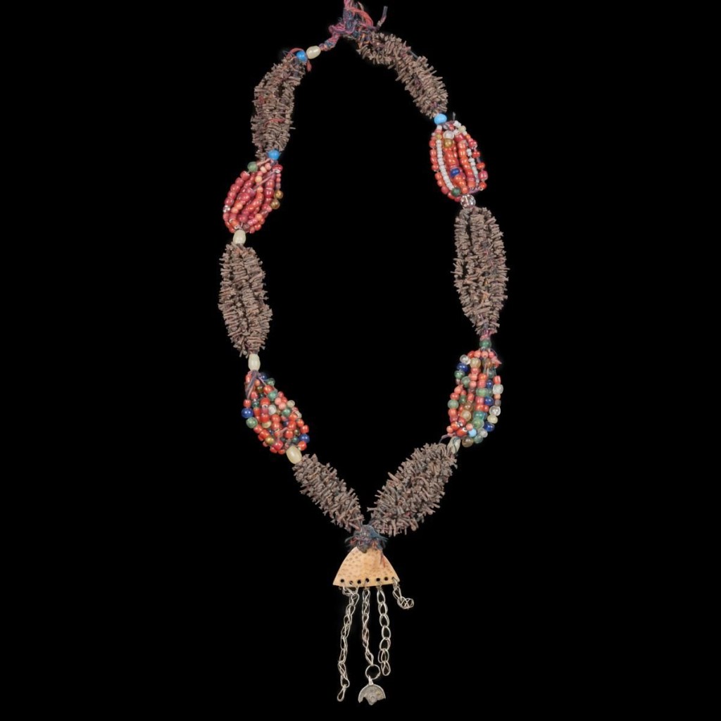 Why did I start a blog about Kurdish culture? The Necklace&nbsp;Carnation